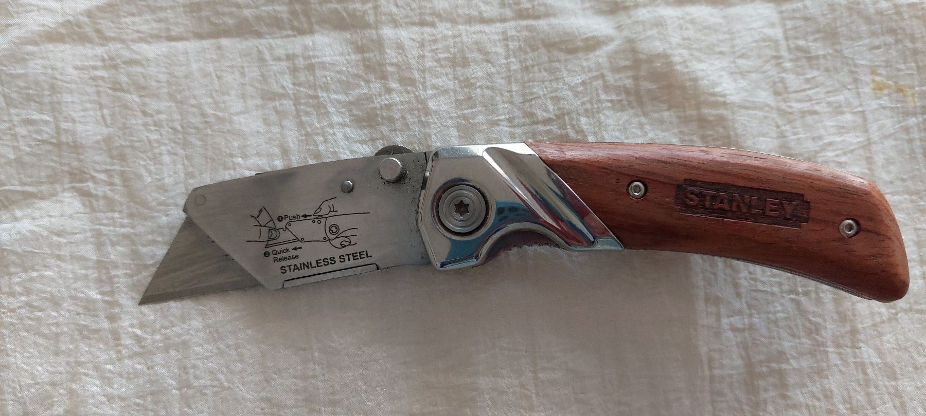 Coltelli tascabile: Taschenmesser – Usato da Winterthur venduto da Seelenmusik 1