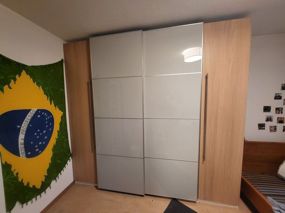 Grosser Schrank IKEA Pax Kaufen auf Ricardo