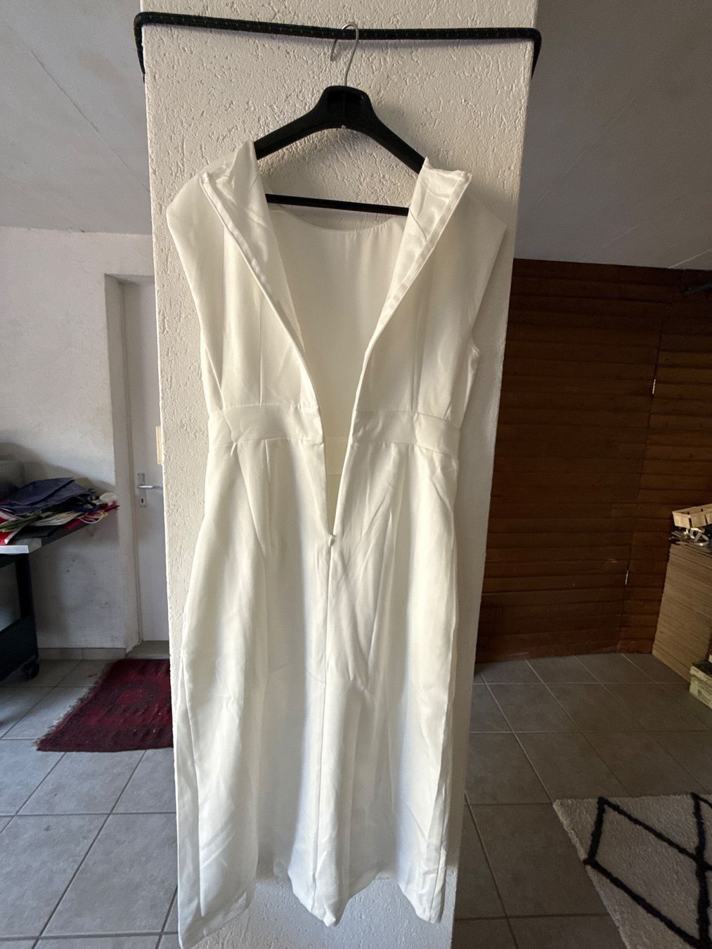 Robes: KLEID M NEU – D'occasion à Birr par WalkyriaM 1