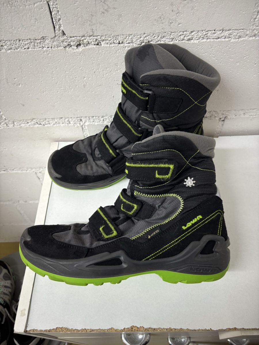 Lowa Chaussures hommes: LOWA Winterschuhe grösse 41 – D'occasion à Thun par jeff070 2