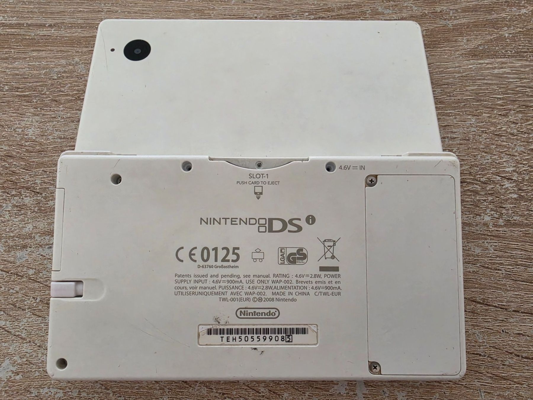 Nintendo Konsolen: Nintendo DSi weiss mit Ladekabel – Gebraucht aus Sempach von Knuckles17 5