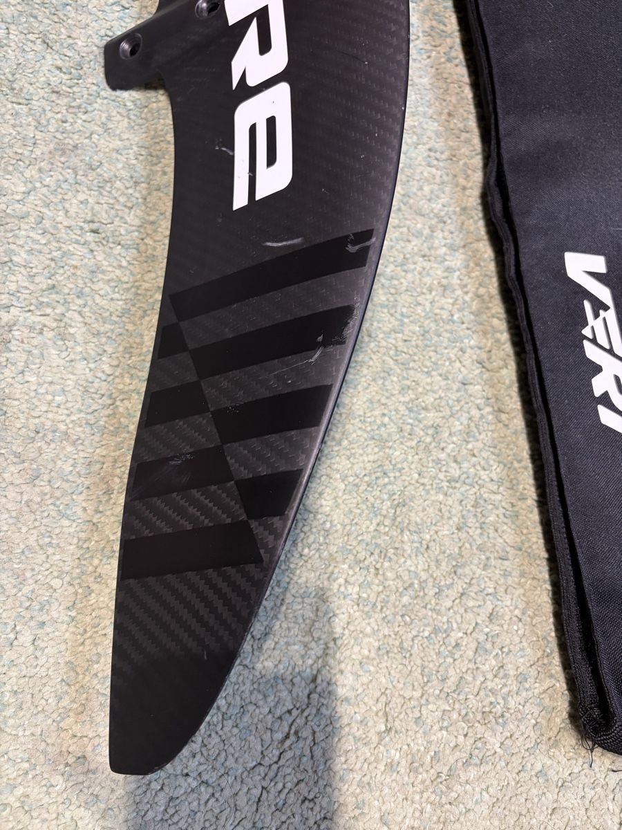Core Planches de surf: Core vert 700cm front wing foil – D'occasion à Nyon par tor_6gr5 6