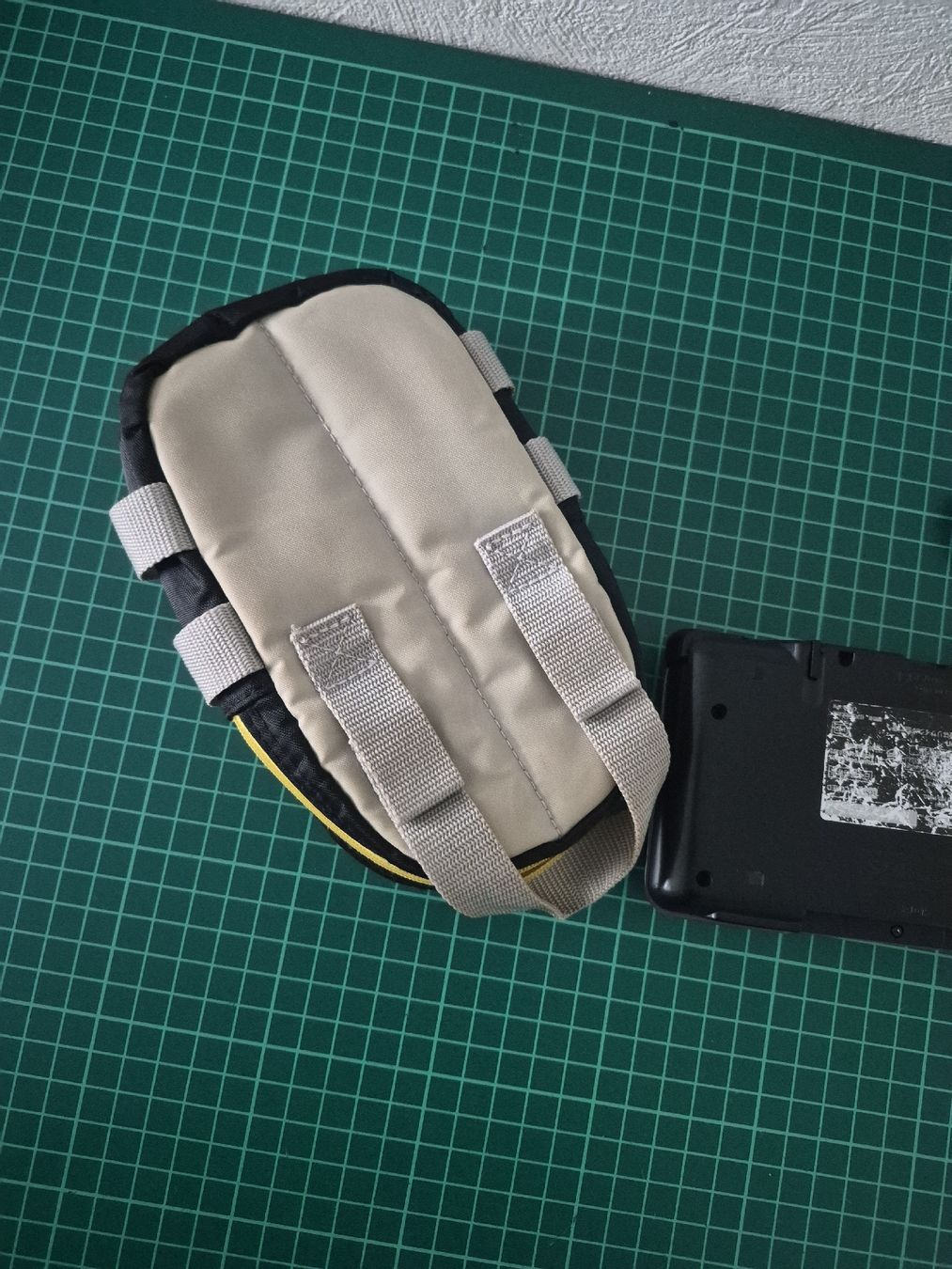 Nintendo Konsolen: Nintendo DS with Case and USB Cable Grey – Gebraucht aus Meyrin von Retro-GZ 4