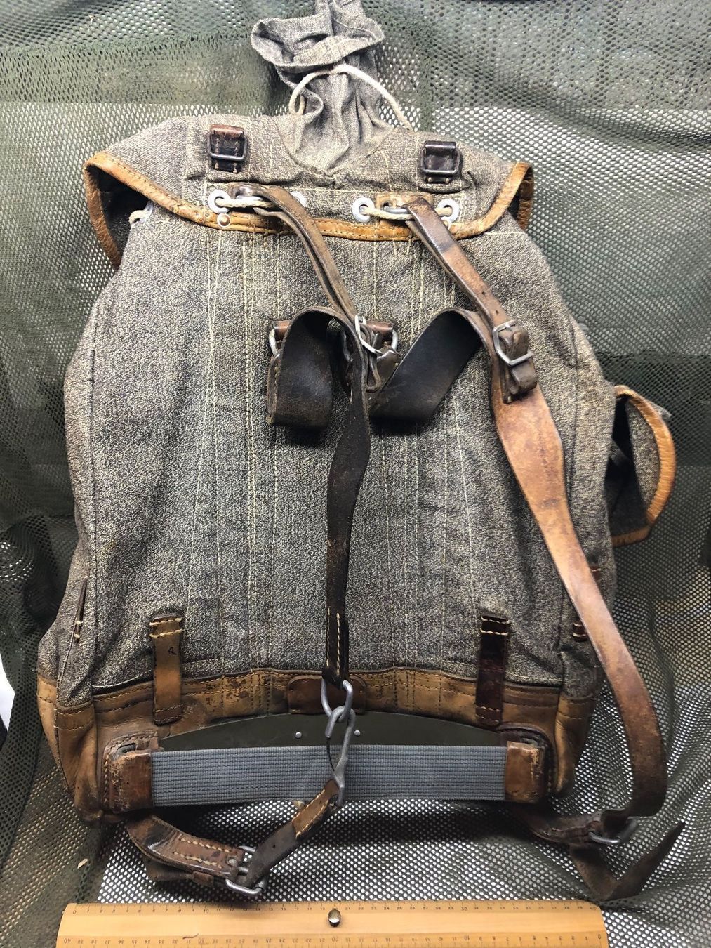Schweizer Armee Zaini: Schweizer Armee Militär Gebirgsrucksack Rucksack WW2 – Usato da Madiswil venduto da TEMISO 1