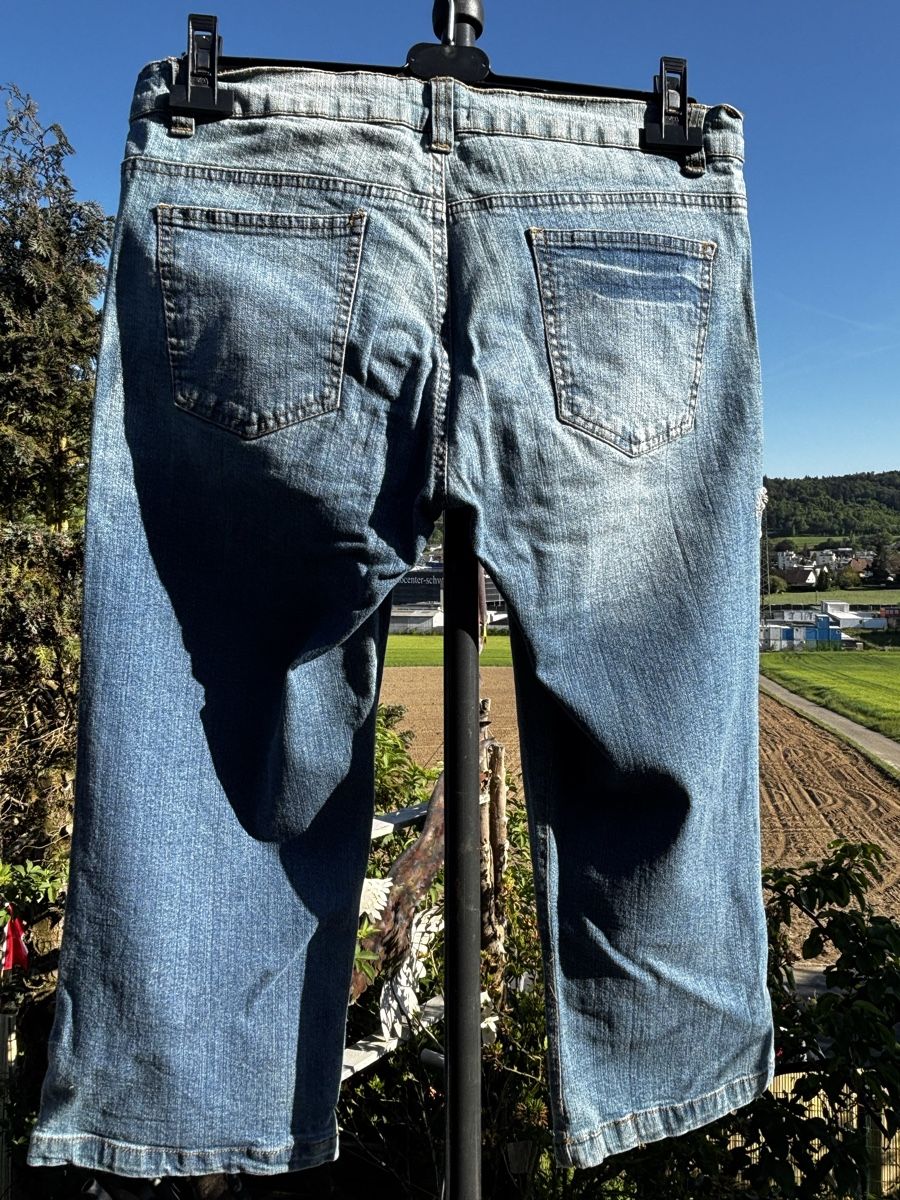 Jeans: 3/4 Jeanshosen  – Usato da Walterswil SO venduto da Sunshineyupi 1