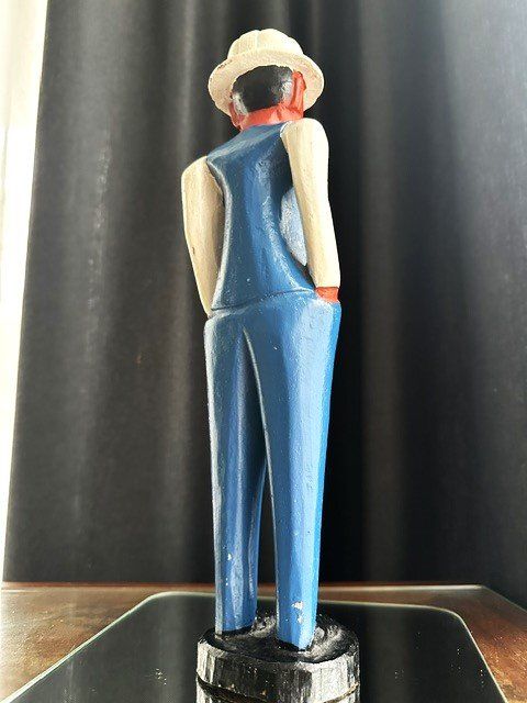 Figuren: +  HoLzfiGuR  + – Gebraucht aus Winkel von zeho 3