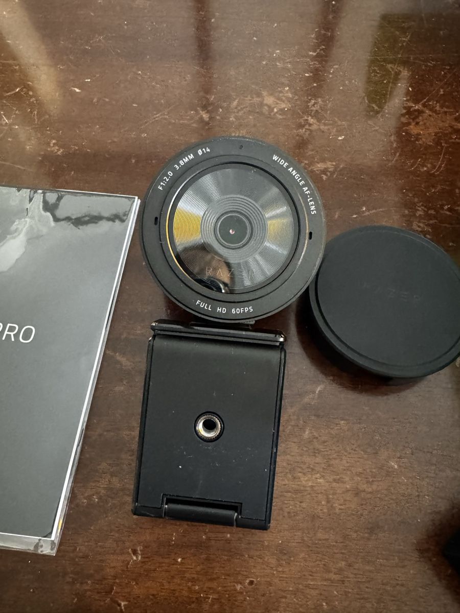 Razer Webcam: Webcam Kiyo Pro Razer - 1080p 60FPS – Usato da Genève venduto da csedunum 1