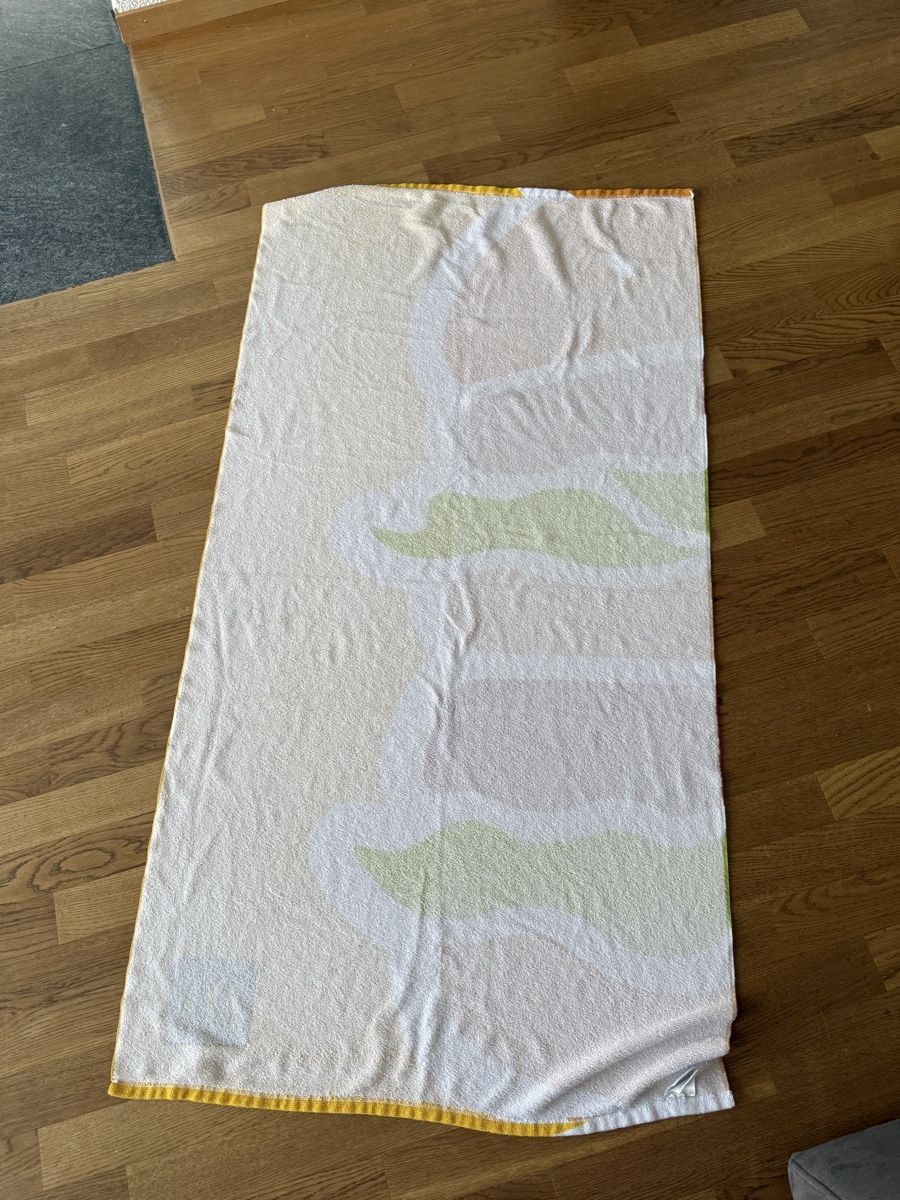 Badetücher: McDonald's Beach Towel - Big Mac Design 150x80 – Neu (gemäss Beschreibung) aus Ueberstorf von man_p2fy 1