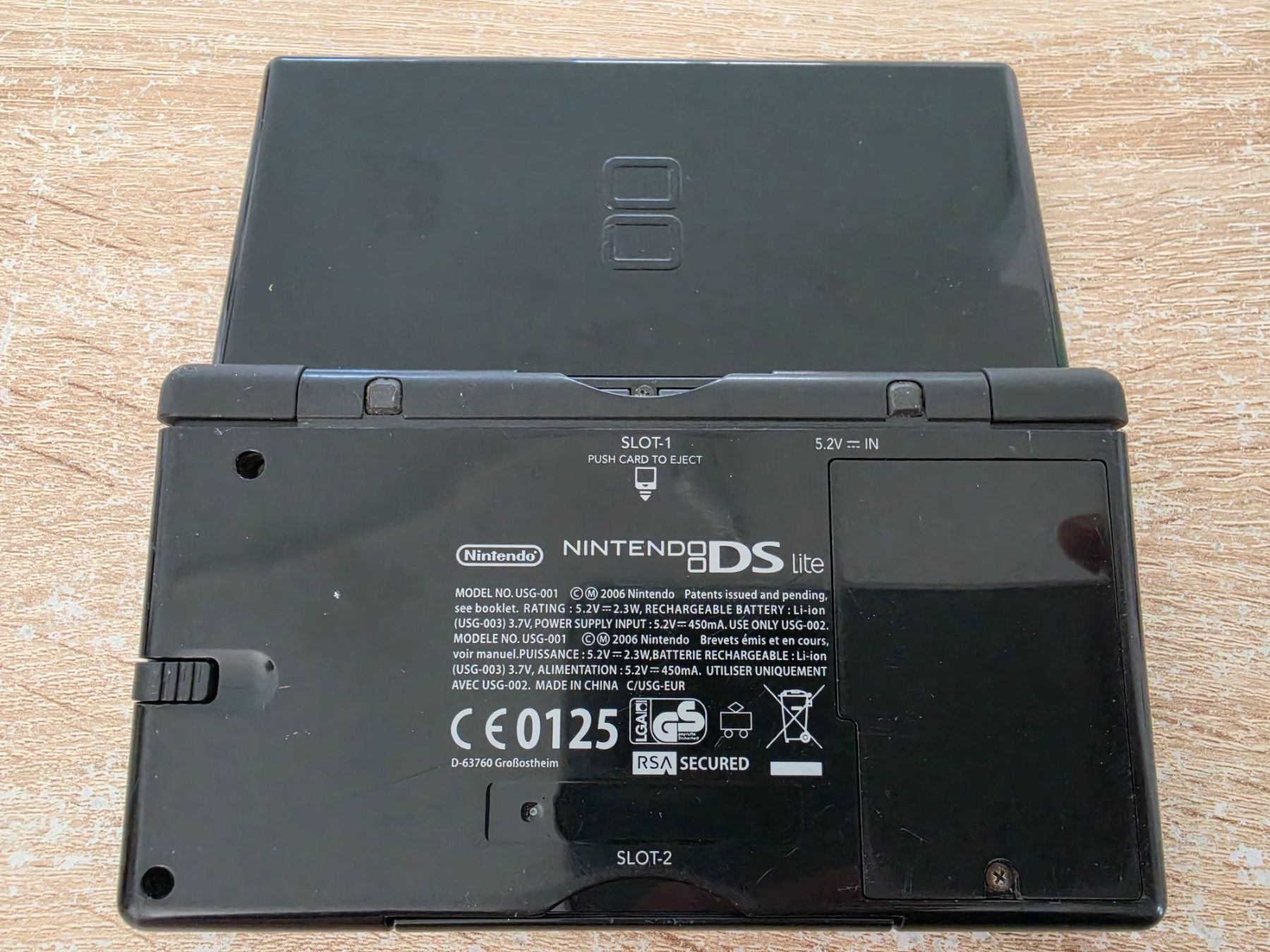 Nintendo Konsolen: Nintendo DS lite in schwarz – Gebraucht aus Sempach von Knuckles17 4