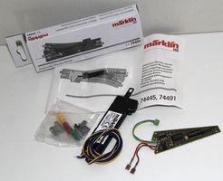 Märklin C-Gleis Weichen-Antrieb + Decoder / 74490 + 74460