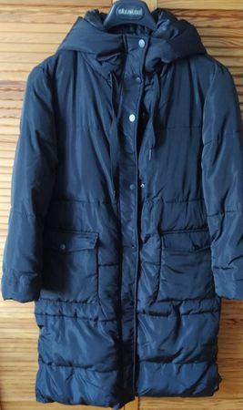 Wintermantel mit Kapuze, Schwarz - Grösse M -