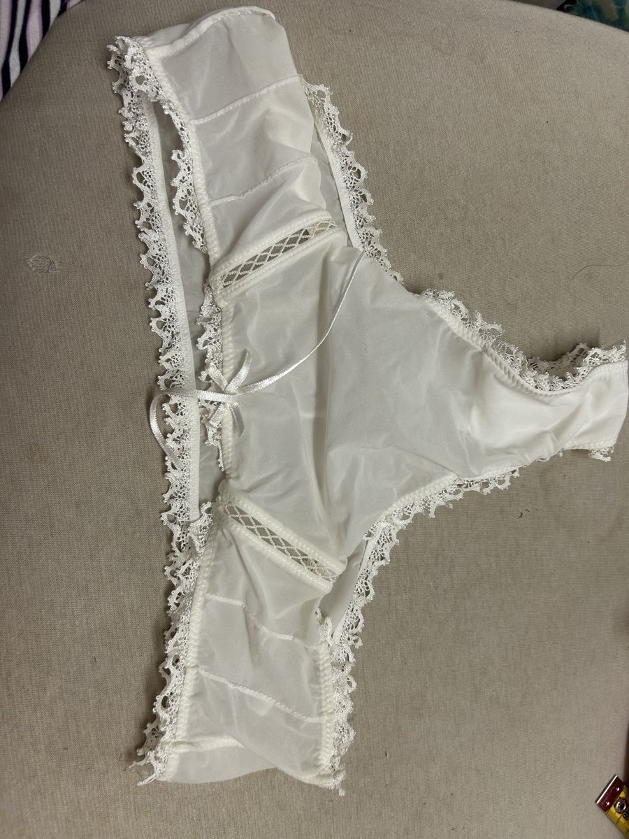 Altra biancheria intima: slip mit spitze – Usato da Zürich venduto da 11Zitronenfalter