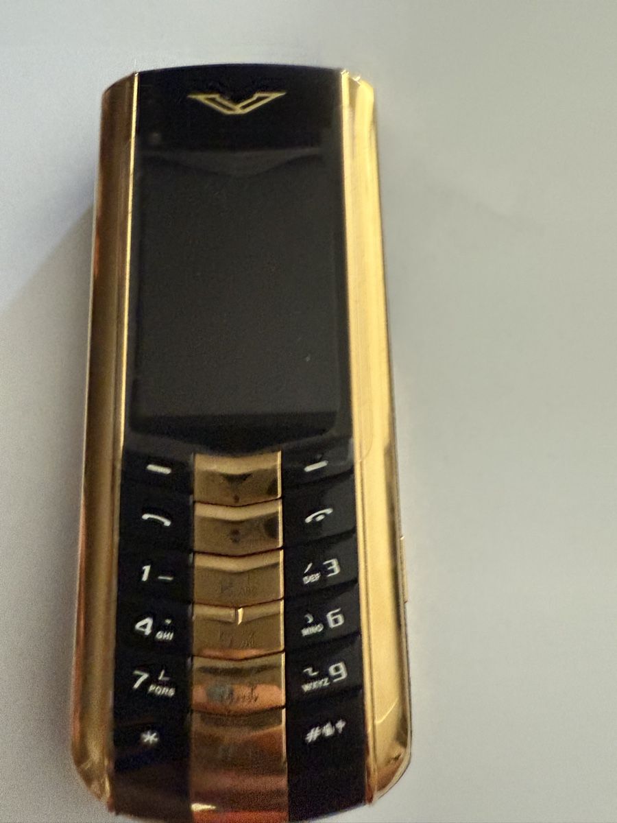 Portables: Altes Handy – Défectueux à Embrach par Tom1717 2
