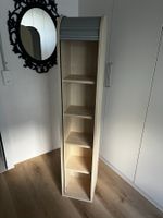 Rollladenschrank mit 4x Tablaren in hellem Furnier Auführung