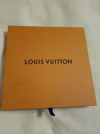 Original Louis Vuitton Schachtel / Box zu verkaufen!