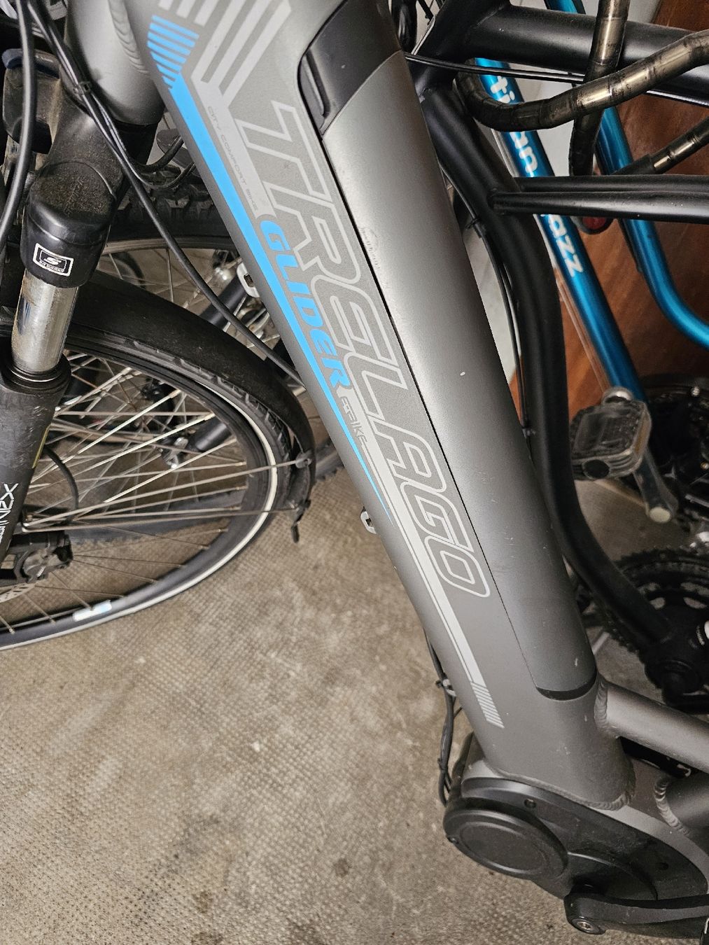 Trelago Velos: E-BIKE TRELAGO GLIDER GRAY 28'' – Defekt aus Meyrin von mon_dp9t 4