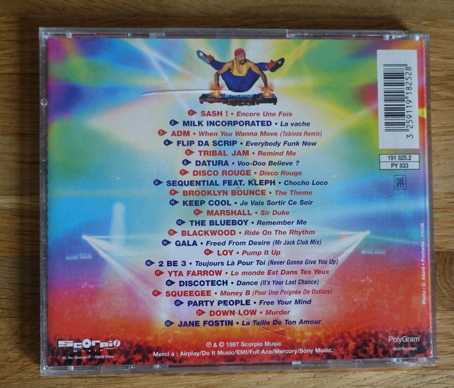 CD: La Plus Grande Discothèque Du Monde Vol.14 - F8 – Usato da Sessa venduto da fraenklishop 1