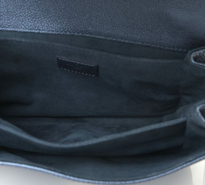Louis Vuitton Borse: Louis Vuitton Pochette Metis Navy Nacre Empreinte Monogram – Nuovo (secondo la descrizione) da Grindelwald venduto da ricarda1970 6