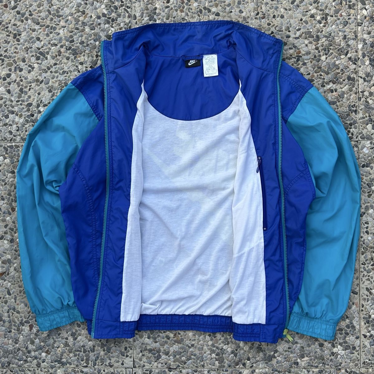 Nike Jacken: Vintage Nike blue windbreaker jacket – Gebraucht aus brent von fukusapes 3