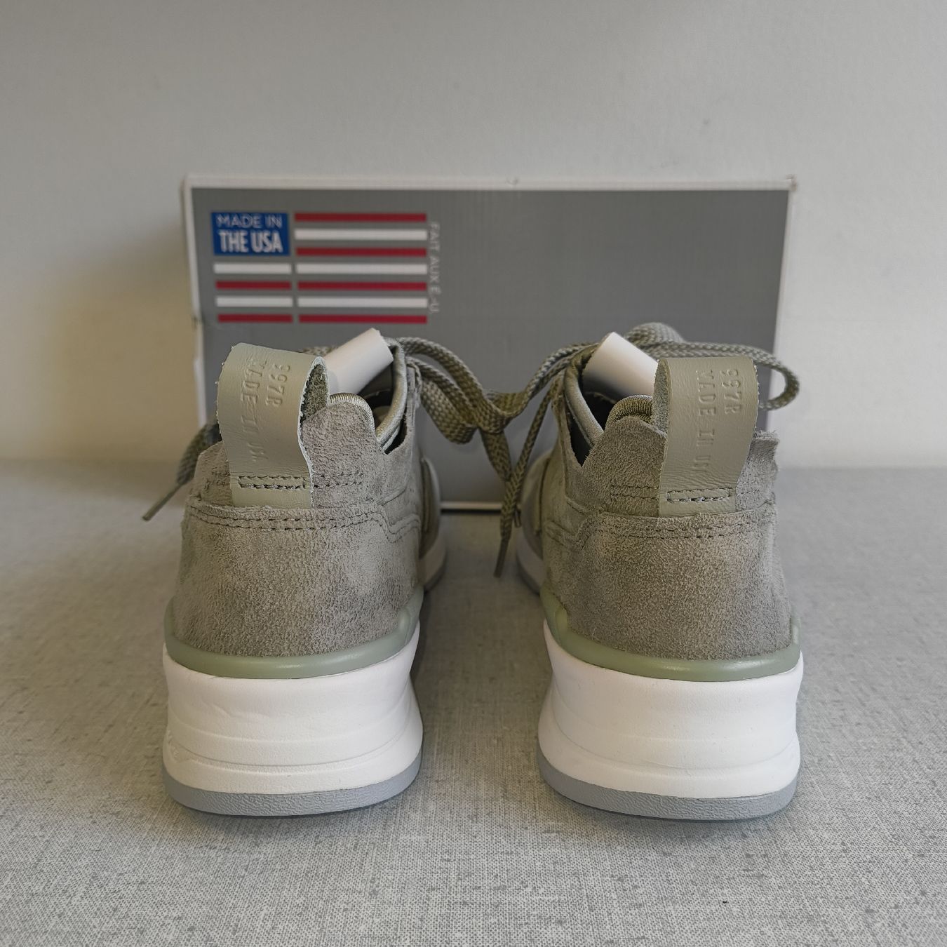 New Balance Scarpe da uomo: New Balance M997DT2 Sneaker Gr. 44.5 /US 10.5 – Nuovo e nell'imballaggio originale da Uitikon Waldegg venduto da PJLS1 2