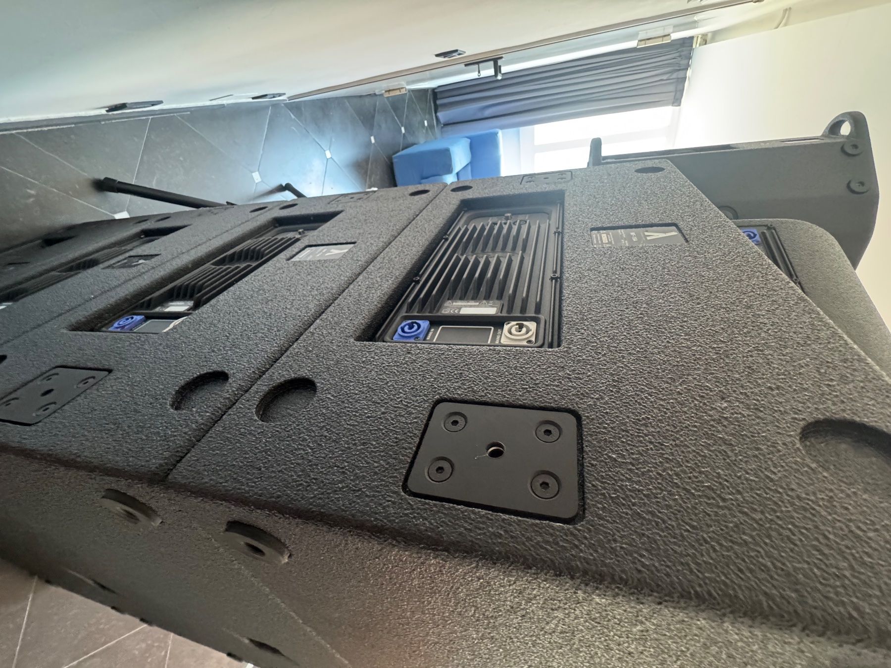 Lautsprecher: Lambda Labs Profi-PA-Komplettanlage | 4 Subwoofer + 4 Tops – Gebraucht aus Wollerau von MTECSWISS 8