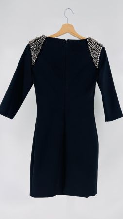 Elegantes, kurzes, schwarzes Kleid mit Strass, Grösse S
