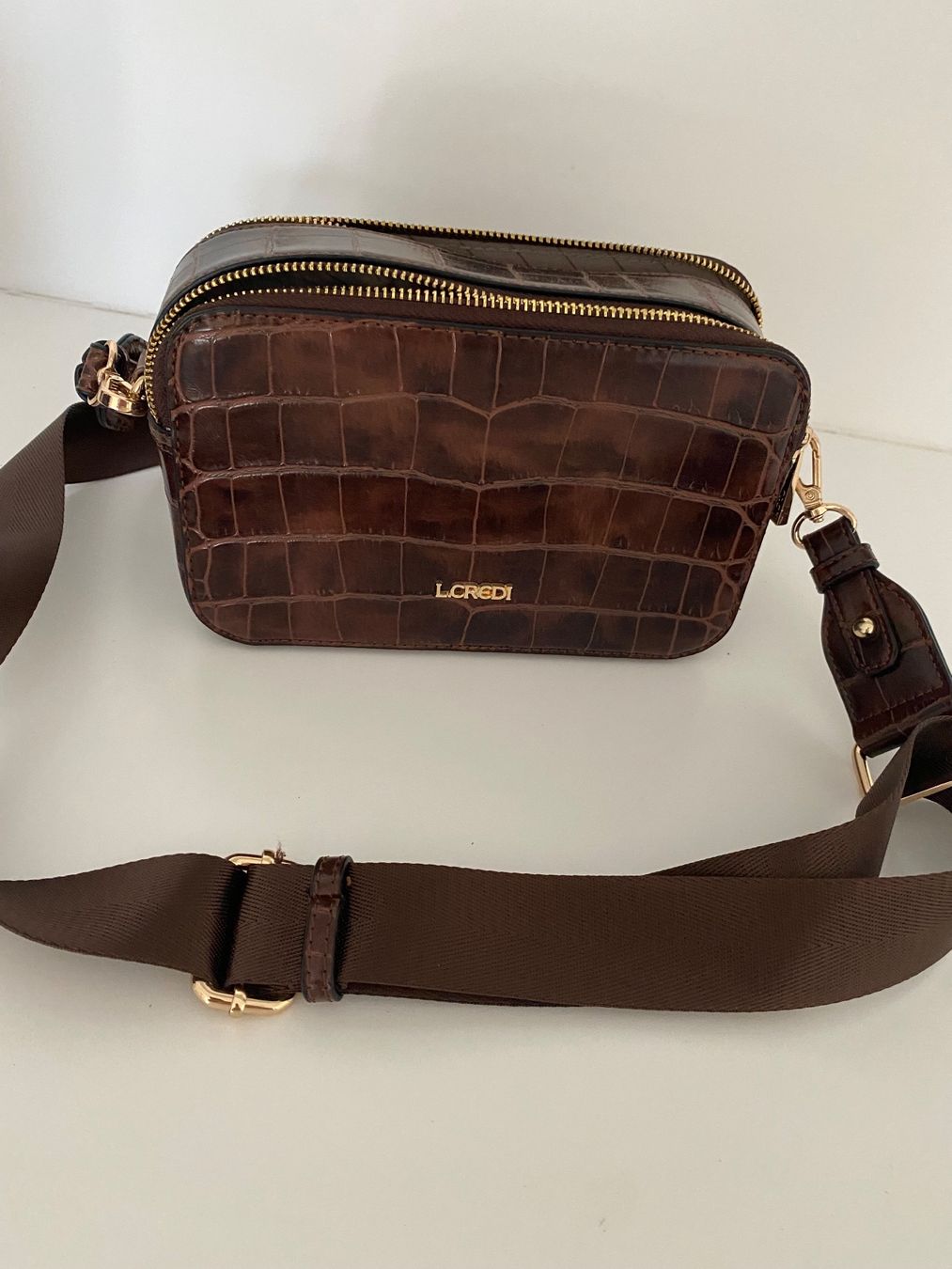 Taschen für Damen: Tasche in Braunem Krokooptik – Neu (gemäss Beschreibung) aus Holderbank SO von SUS-2021