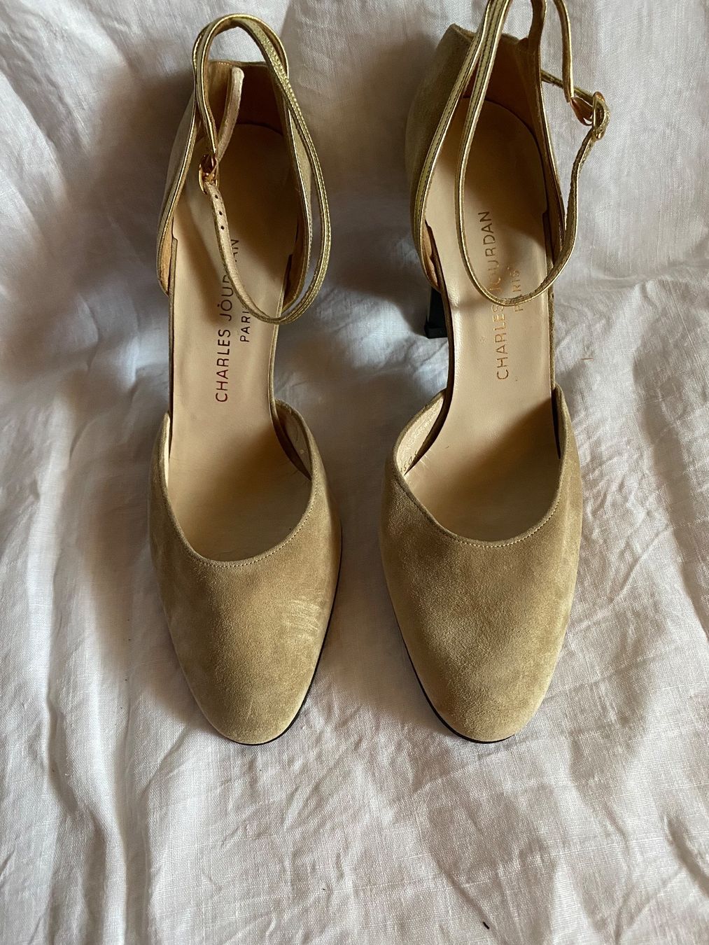 Scarpe da donna: Chaussures Charles Jourdan 39,5 – Usato da Geneve venduto da Monthoux13