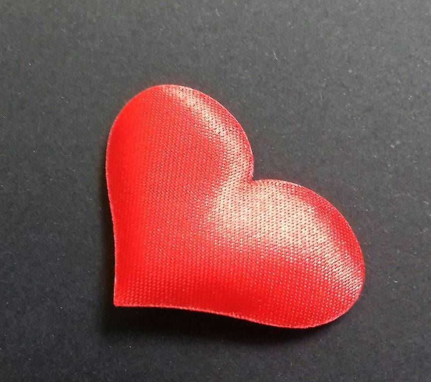 Tutte le decorazioni: Stoffherzen 3D.  90 Stück 3.5x2.5cm. – Usato da Wetzikon ZH venduto da jeg_lwc9 1
