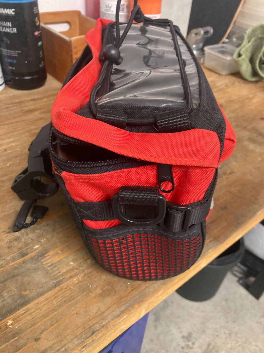 Pezzi di ricambio: Sacoche de vélo rouge et noire – Usato da Cousset venduto da xgi_c7z6 1