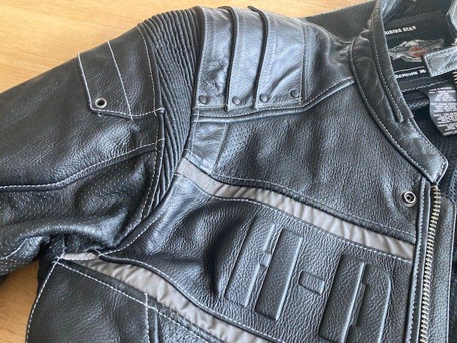 Harley-Davidson Giacche: Harley Davidson Perforierte Lederjacke mit Protektoren XL – Usato da Affoltern am Albis venduto da premiumparts 7