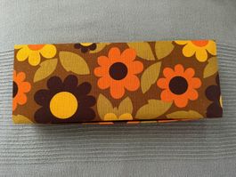 Stoffschachtel mit kultigem Mid-Century Muster