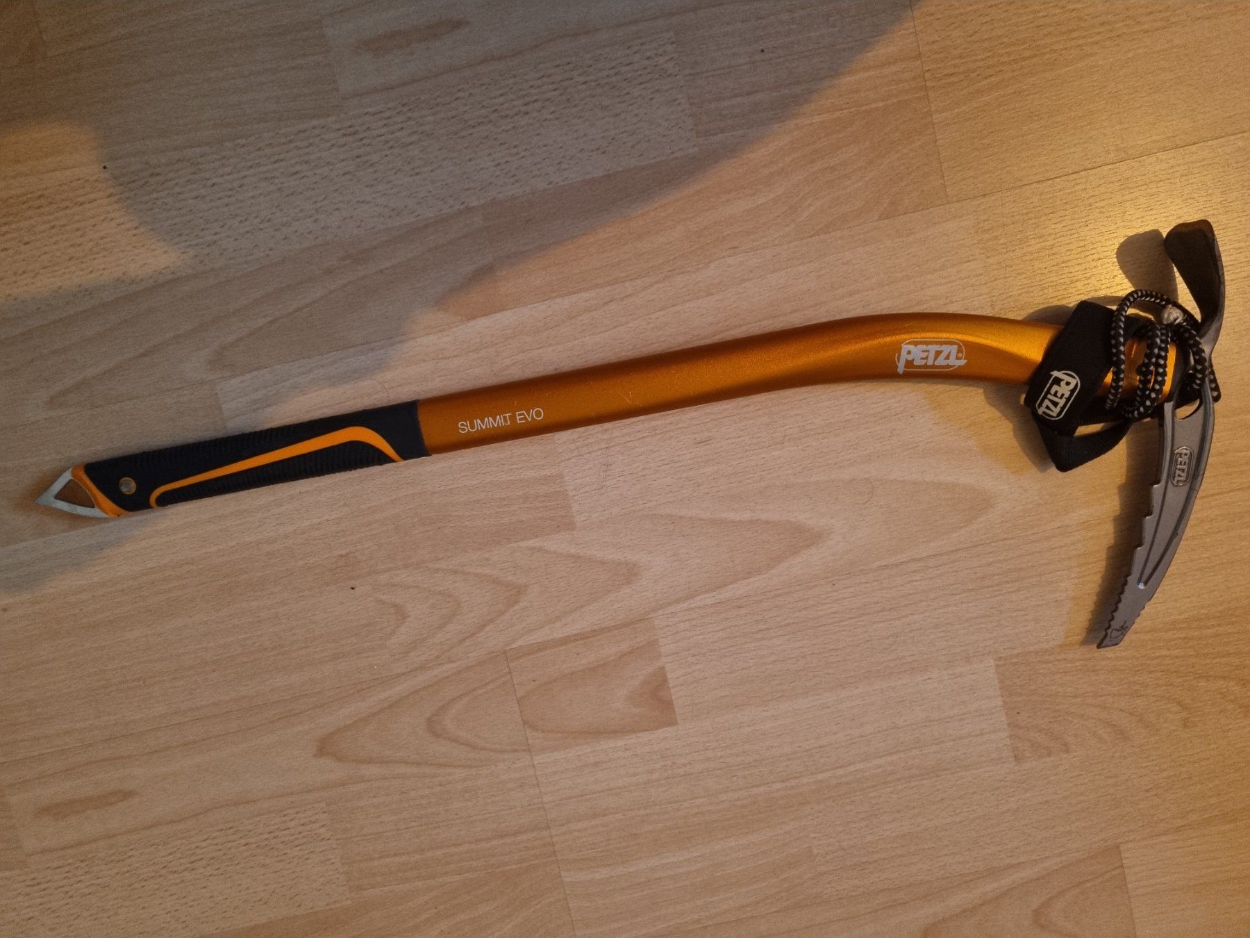 Petzl Attrezzatura da arrampicata: Pickel Petzl Summit EVO – Usato da Bern venduto da gio92