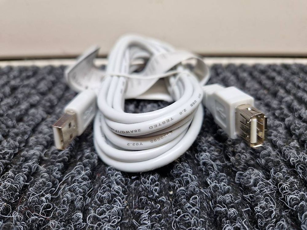Hama Cavi: hama USB-Verlängerung  A-Stecker - A-Kupplung – Usato da Wuerenlos venduto da Zoechi 1