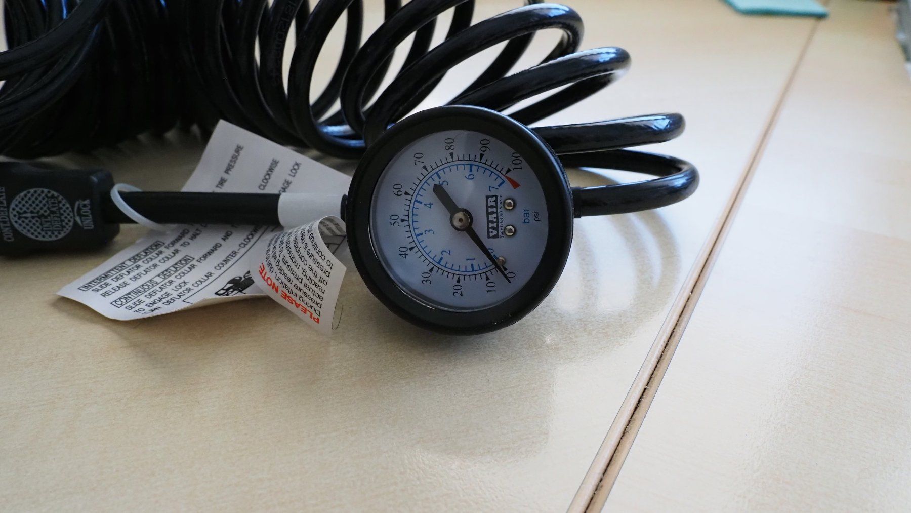Kompressoren: 12 V tragbarer Kompressor 150 PSI = 10.3 BAR – Gebraucht aus Biberstein von pampasgras 3