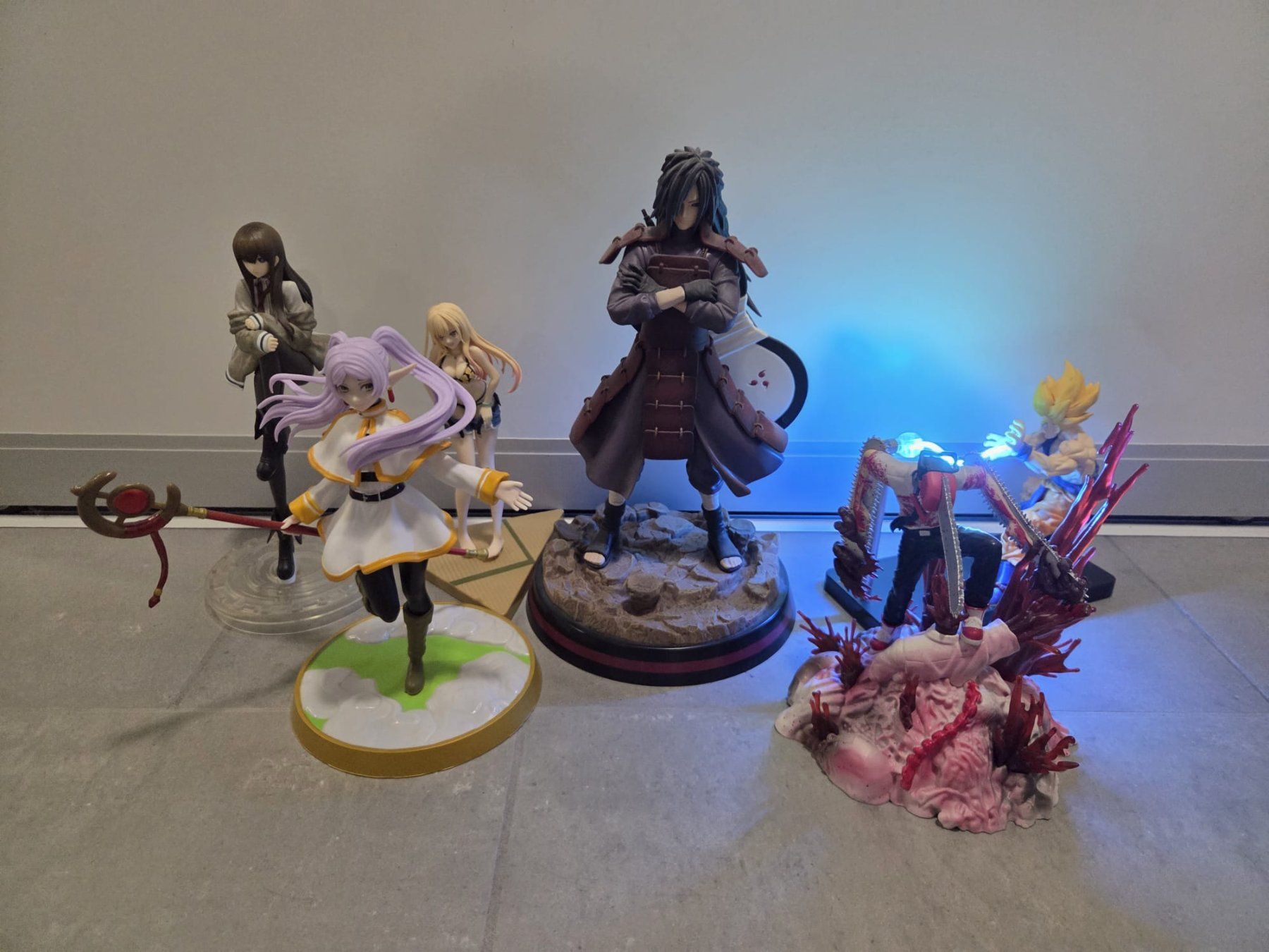Figurines: 6 Anime Figuren – D'occasion à Subingen par Larsgi