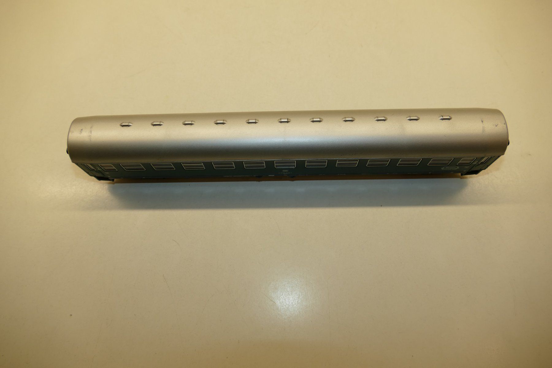 Fleischmann Modellini di ferrovie: Fleischmann H0: DB 2.Kl. Abteilwagen – Usato da Niederhasli venduto da rail-duerst 5