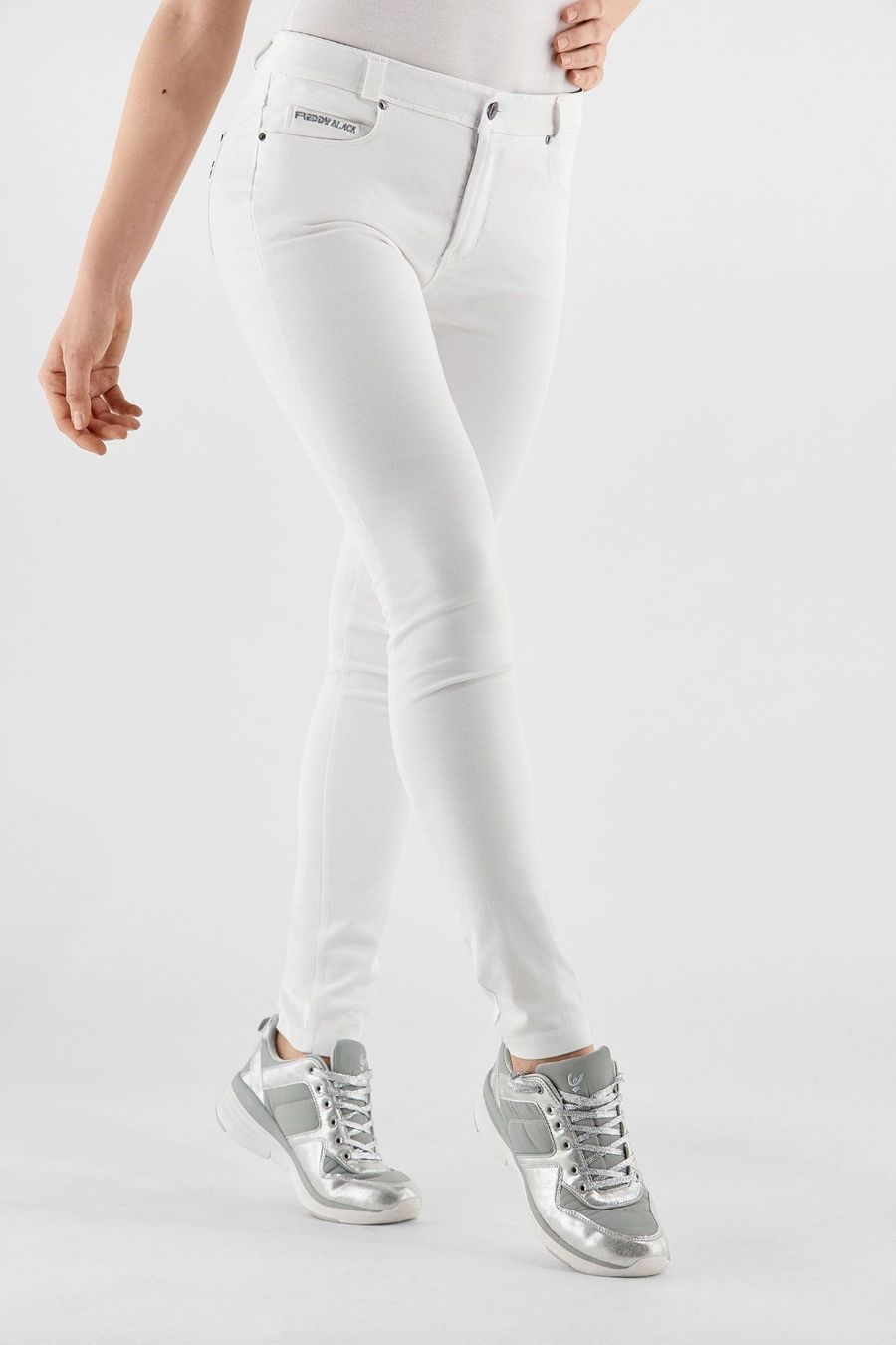 Freddy Jeans: Jeans aus buntem Denim FREDDY BLACK – Nuovo e nell'imballaggio originale da Zürich venduto da NNK28