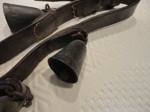 Campanacci mucche: Pferdegeschell mit 5 Glocken antik – Usato da Wittenwil venduto da trixmartin 7