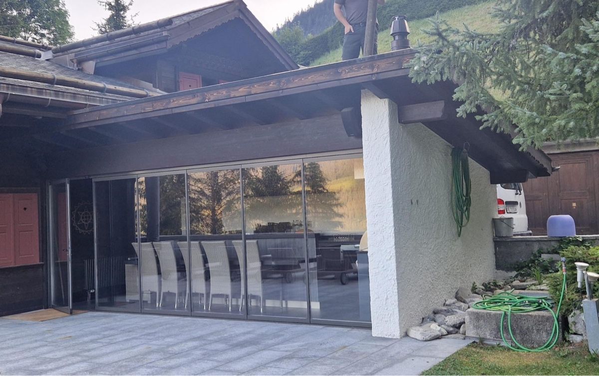 Porte: Glas-Schiebesystem / Glasfront zu verkaufen – Usato da Boltigen venduto da inf_rg7y 1