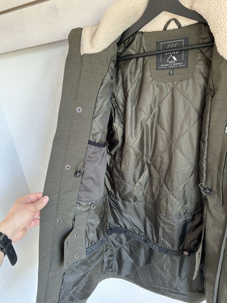 Manteaux: Damen Protest Winterparka – D'occasion à Gonten par hauteli 1