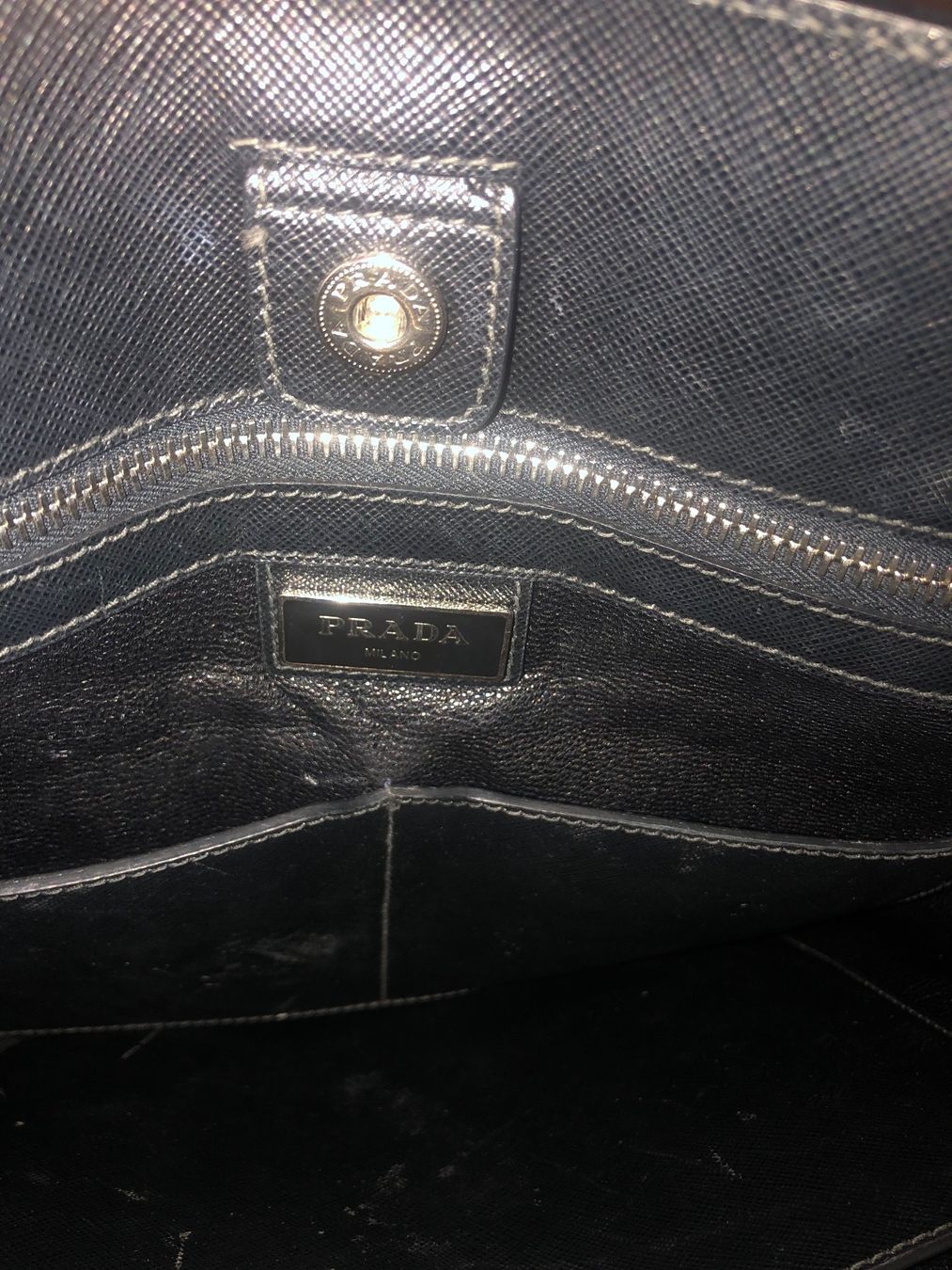 Prada Taschen: Prada Tote Tasche Saffiano Leder schwarz – Gebraucht aus Adliswil von patrizia.roth01 5