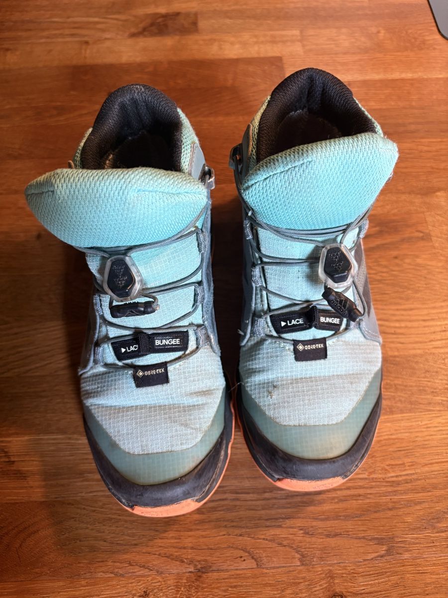 Adidas Scarpe per ragazzi: Wanderschuhe von ADIDAS TERREX Gr. 33 – Usato da Schwerzenbach venduto da frauminze 2