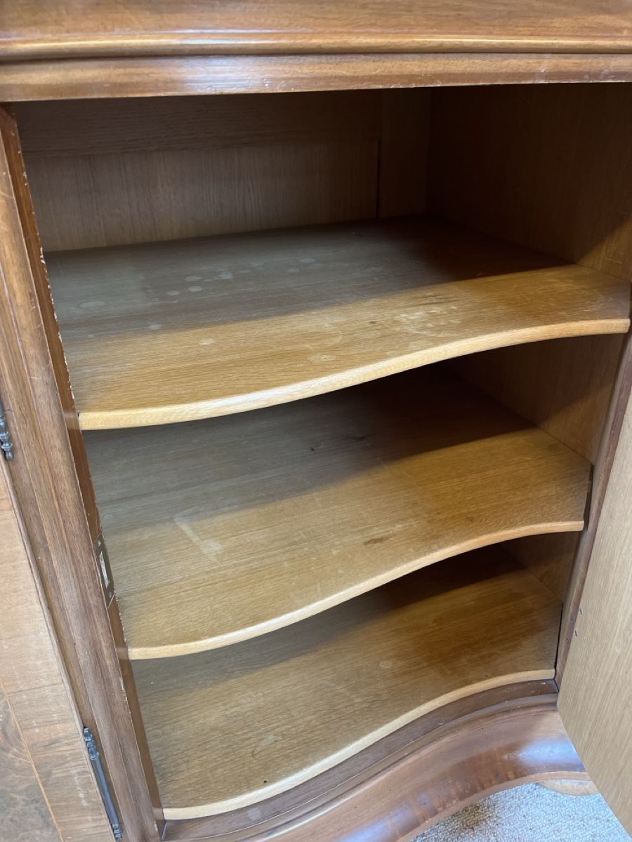 Credenze: Antiker Buffet-Schrank, mit Glasvitrine – Usato da Tenniken venduto da Bombadil8 7