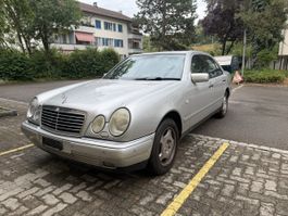 Mercedes-Benz E320 4Matic