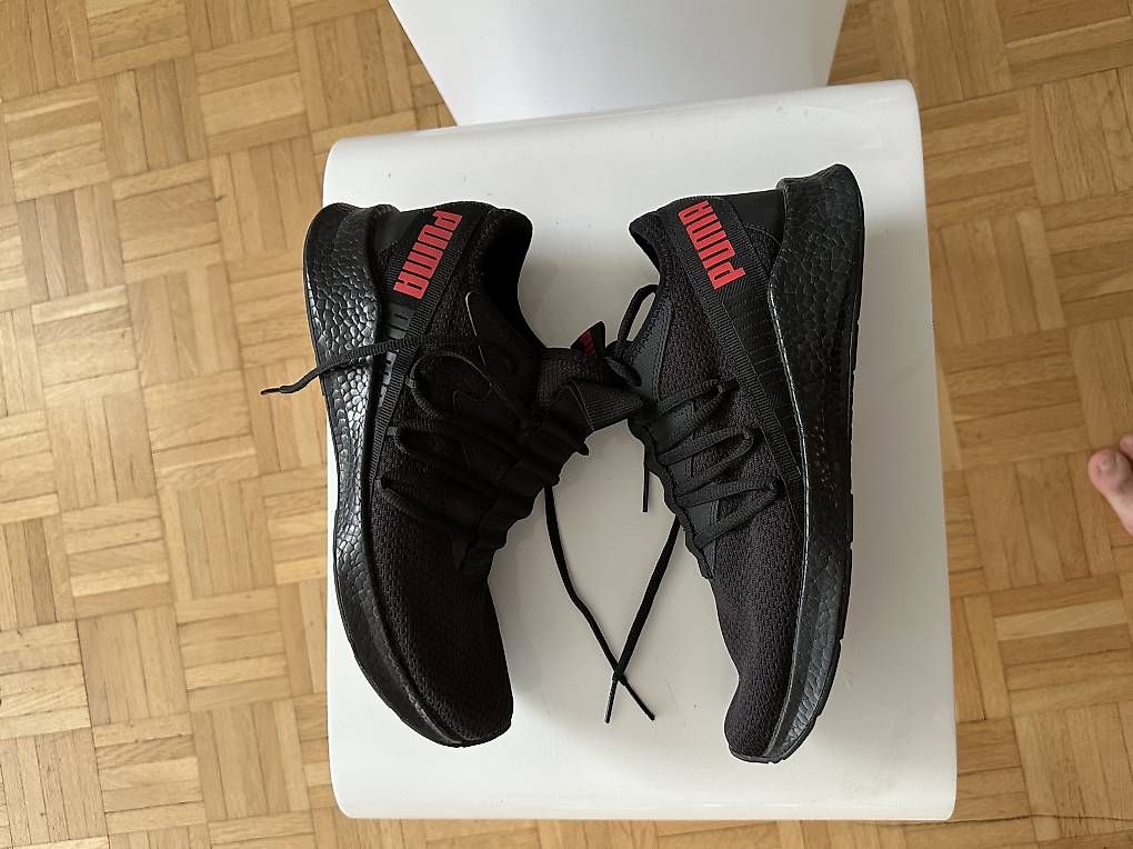 Scarpe da uomo: PUMA Sneaker  Grösse 44 – Usato da Zürich venduto da Vtrende 3