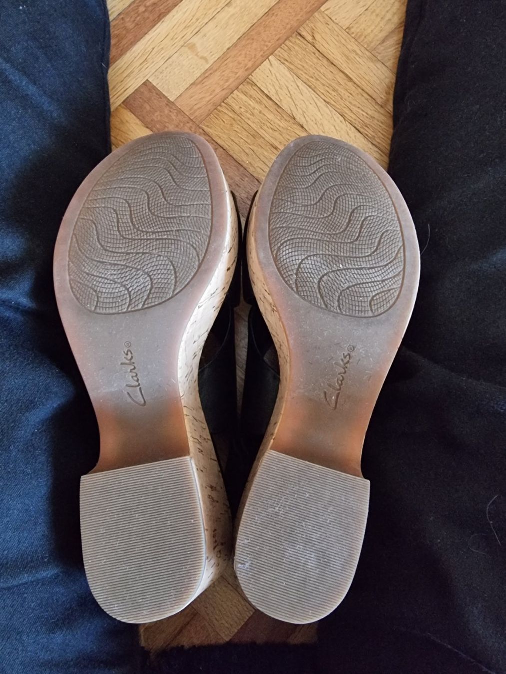 Clarks Damenschuhe: Sandales cuir noires Clarks taille 39 – Neu (gemäss Beschreibung) aus Veyrier von Leilazizou 5