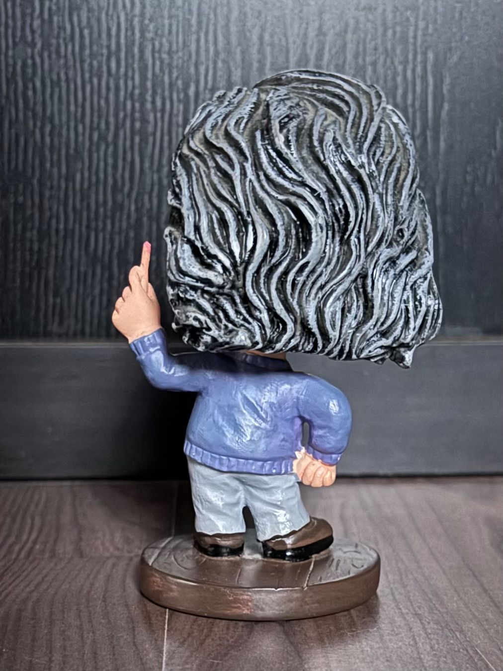 Statuette: Figur Albert Einstein Sammlerfigur Wackelkopf – Usato da Speicher venduto da CH-Schatzkammer 3