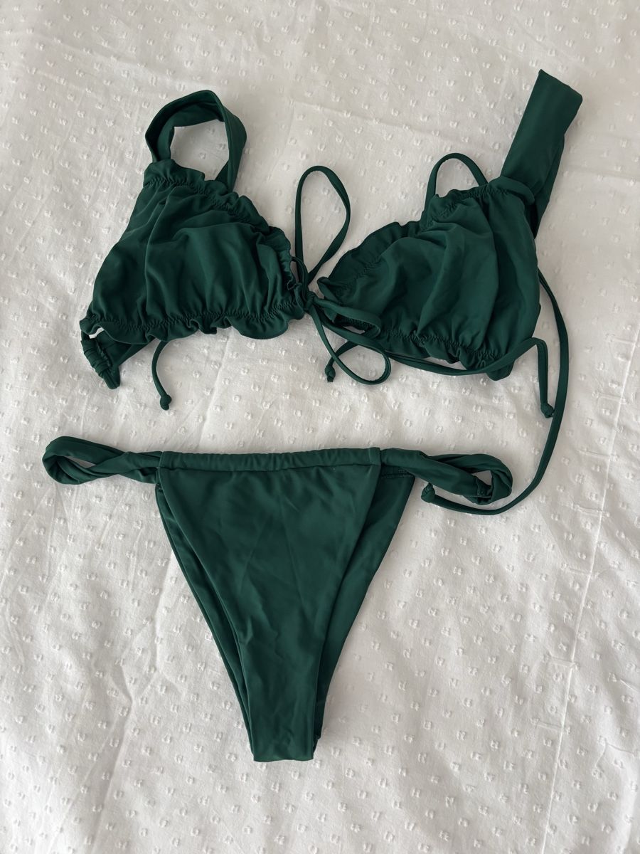 Costumi da bagno & Bikini: Bikini – Usato da Winterthur venduto da leimaj