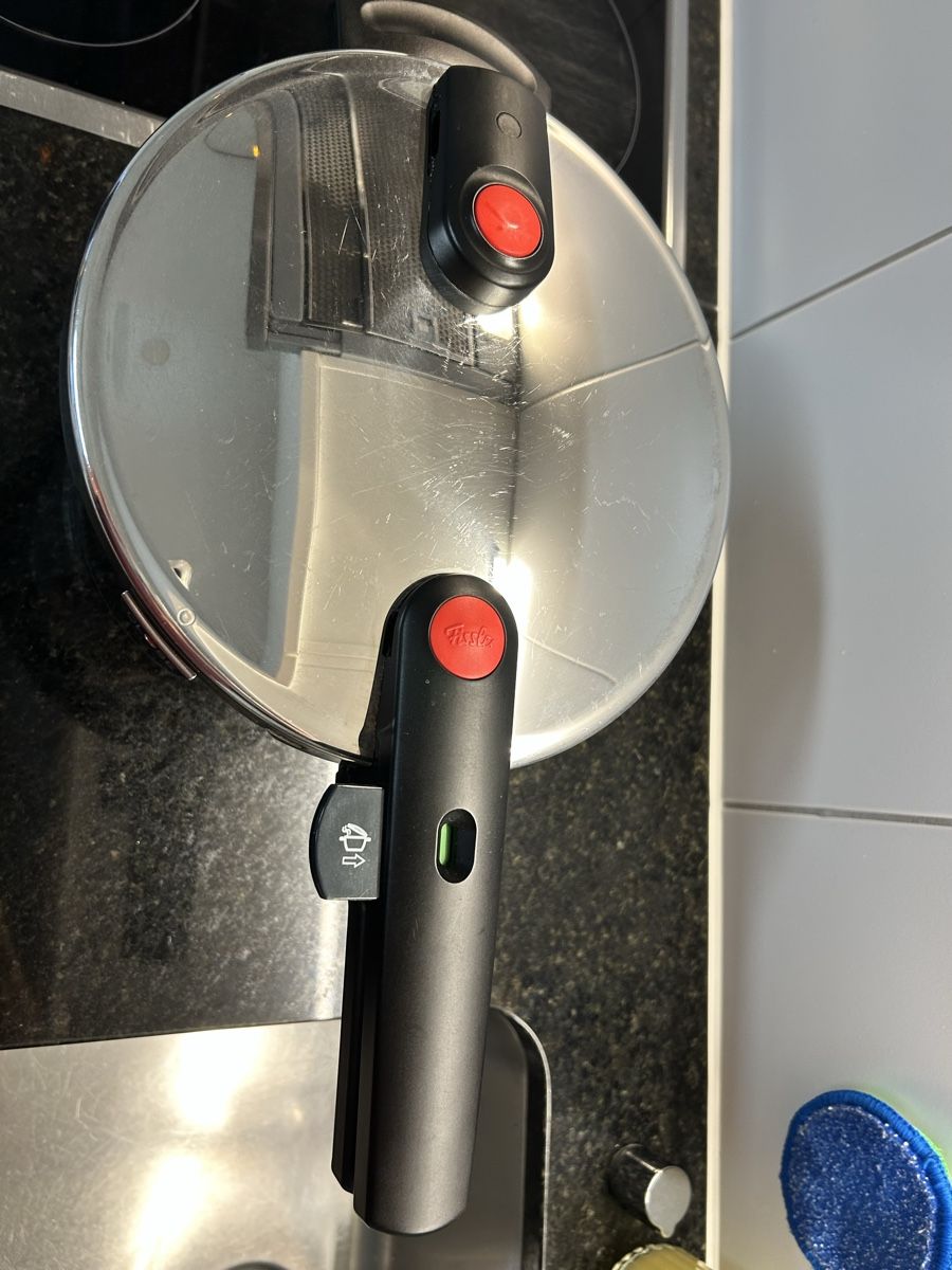 Fissler Pentole: Fissler Dampfkochtopf - ungebraucht – Nuovo (secondo la descrizione) da Embrach venduto da pat_8k6l 1